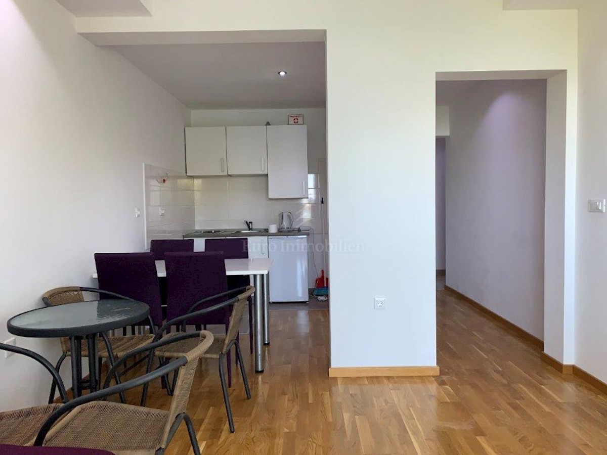 Apartmán Na predaj - SPLITSKO-DALMATINSKA  TUČEPI 