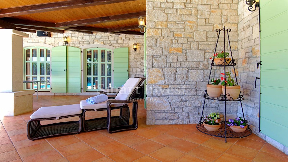 Casa In vendita - ISTARSKA  POREČ 