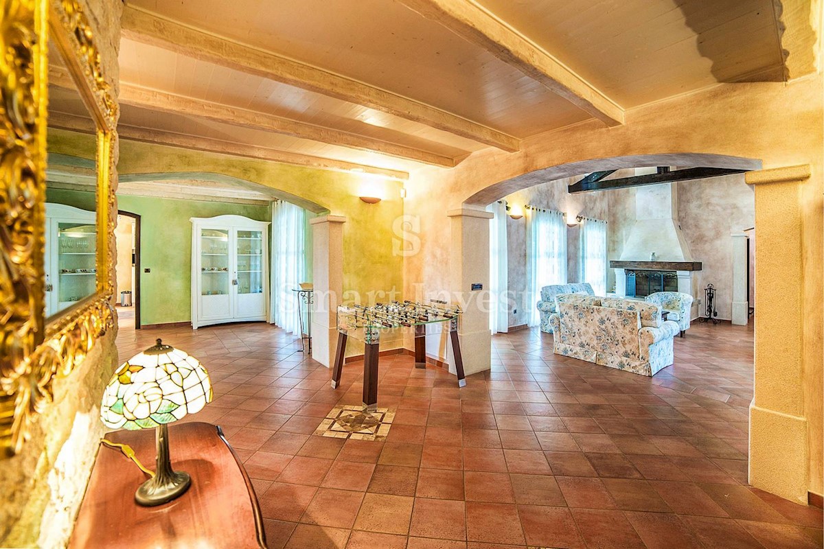 Casa In vendita - ISTARSKA  POREČ 