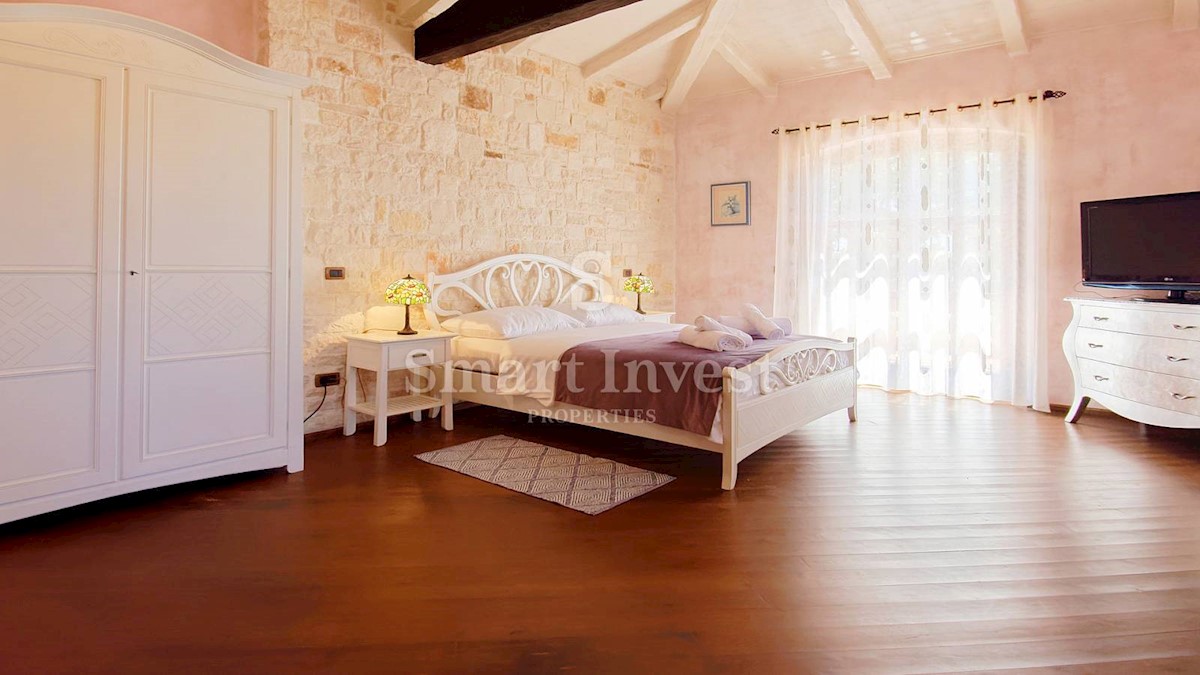 Casa In vendita - ISTARSKA  POREČ 