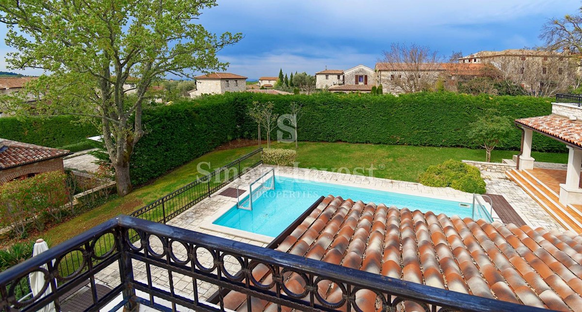 Casa In vendita - ISTARSKA  POREČ 