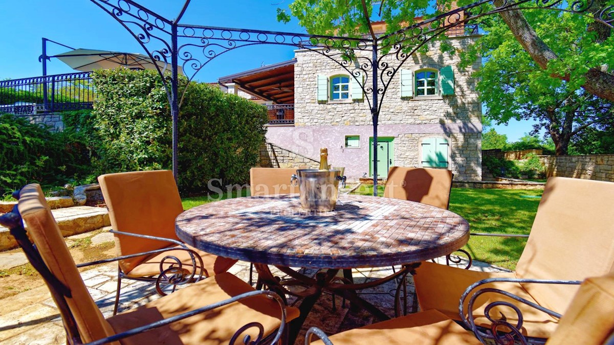 Casa In vendita - ISTARSKA  POREČ 