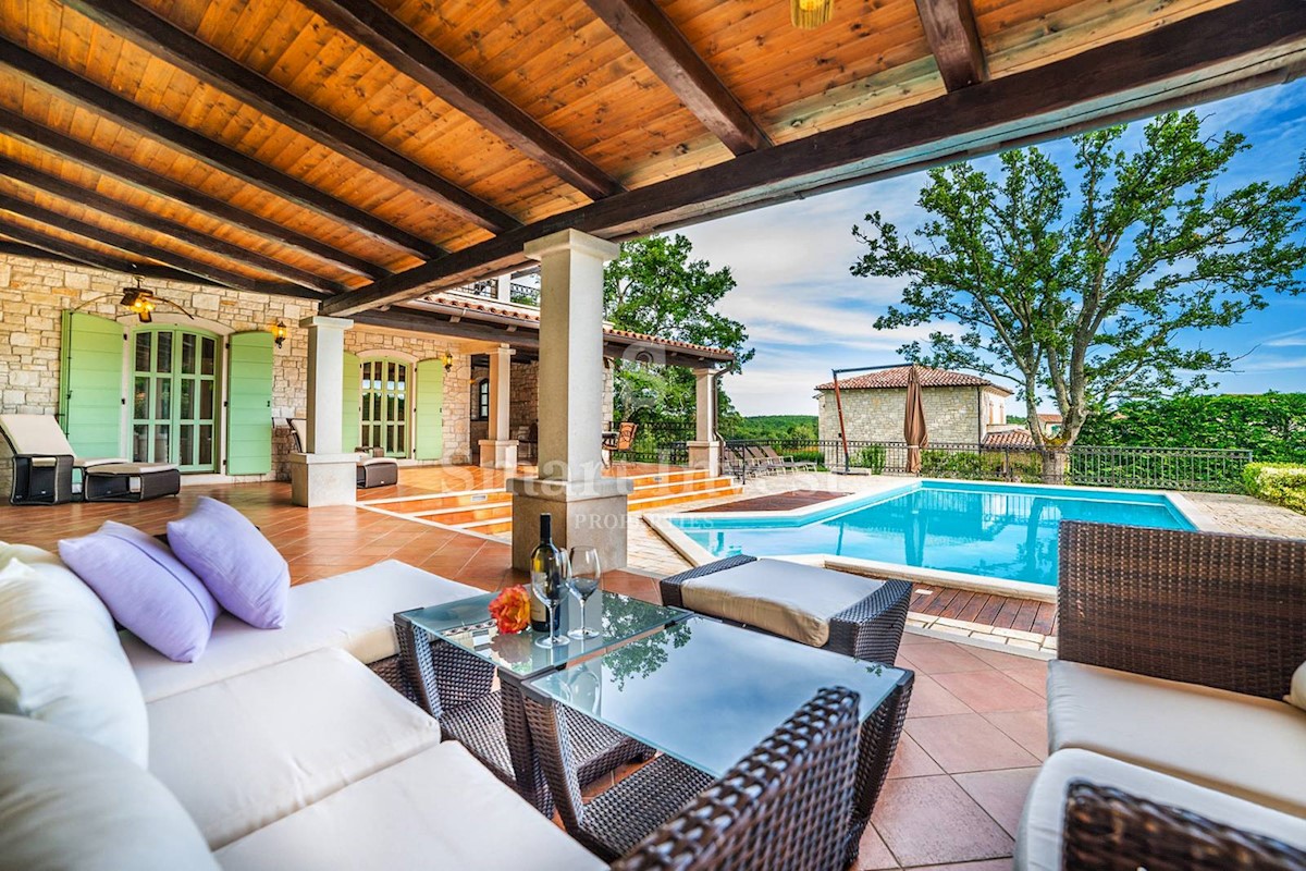 Casa In vendita - ISTARSKA  POREČ 