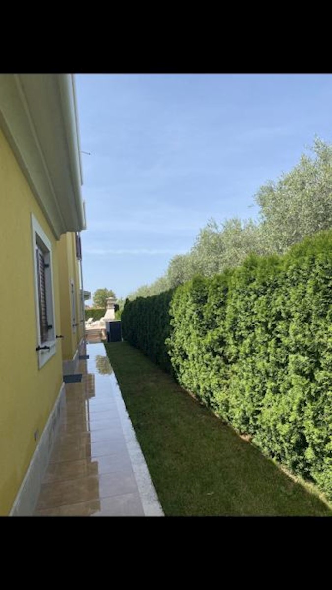 Hiša Na predaj - Istarska Fažana - foto 5/13