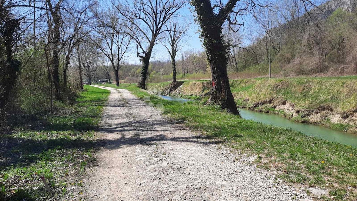 Zemljište Na prodaju - ISTARSKA  BUZET 