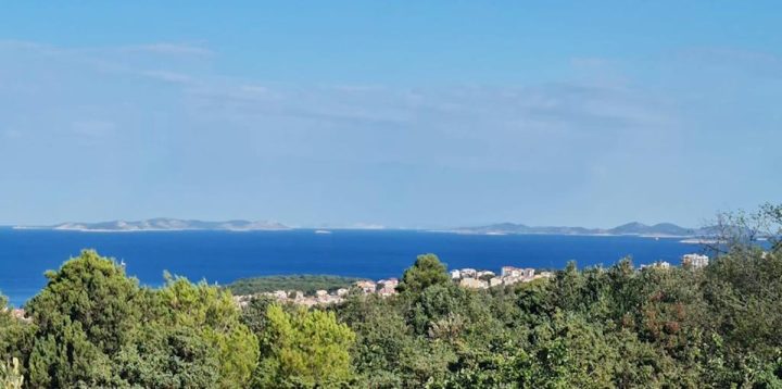 Parcela na predaj 2133 m² – Primošten