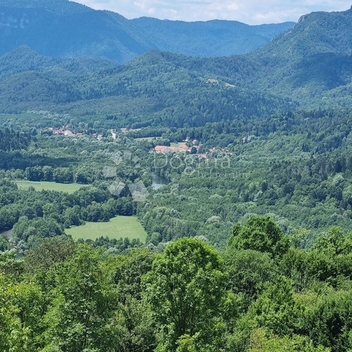 Haus Zu verkaufen - PRIMORSKO-GORANSKA  BROD MORAVICE 