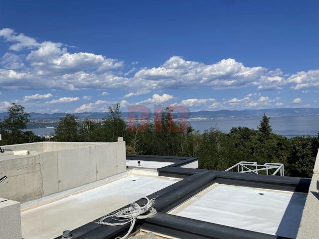 Flat for sale 171 m² – Lovran