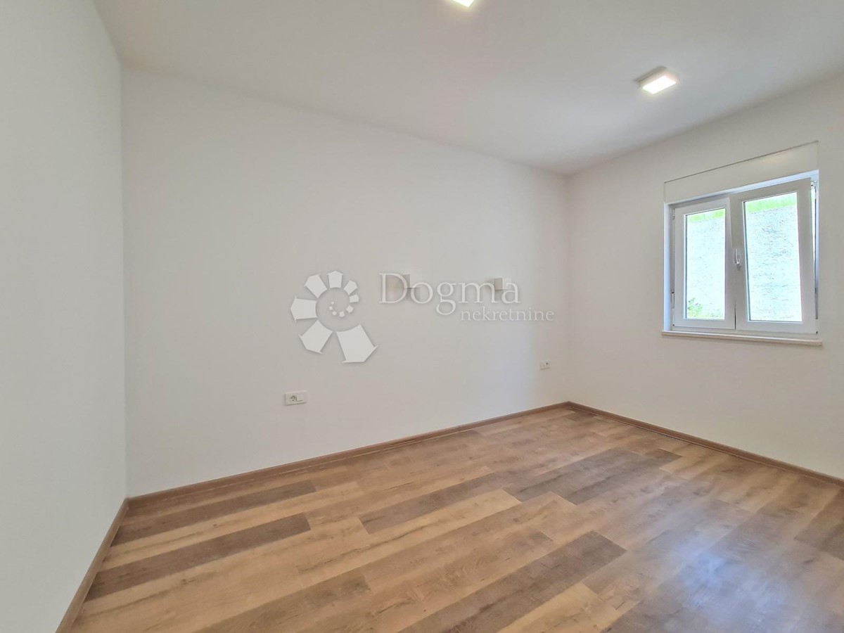 Casa In vendita - PRIMORSKO-GORANSKA  VIŠKOVO 
