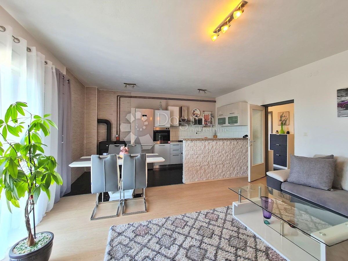 Casa In vendita - PRIMORSKO-GORANSKA  VIŠKOVO 