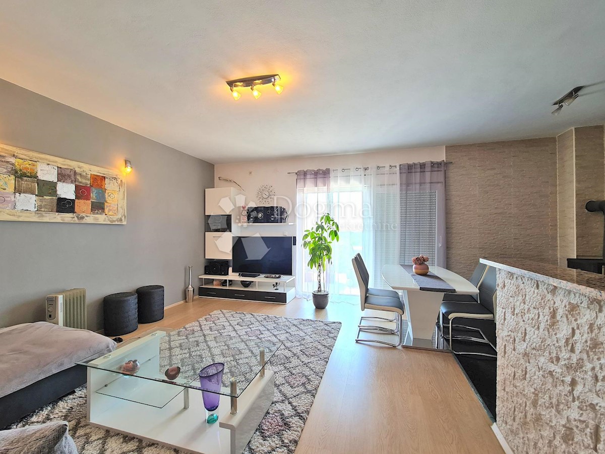 Casa In vendita - PRIMORSKO-GORANSKA  VIŠKOVO 