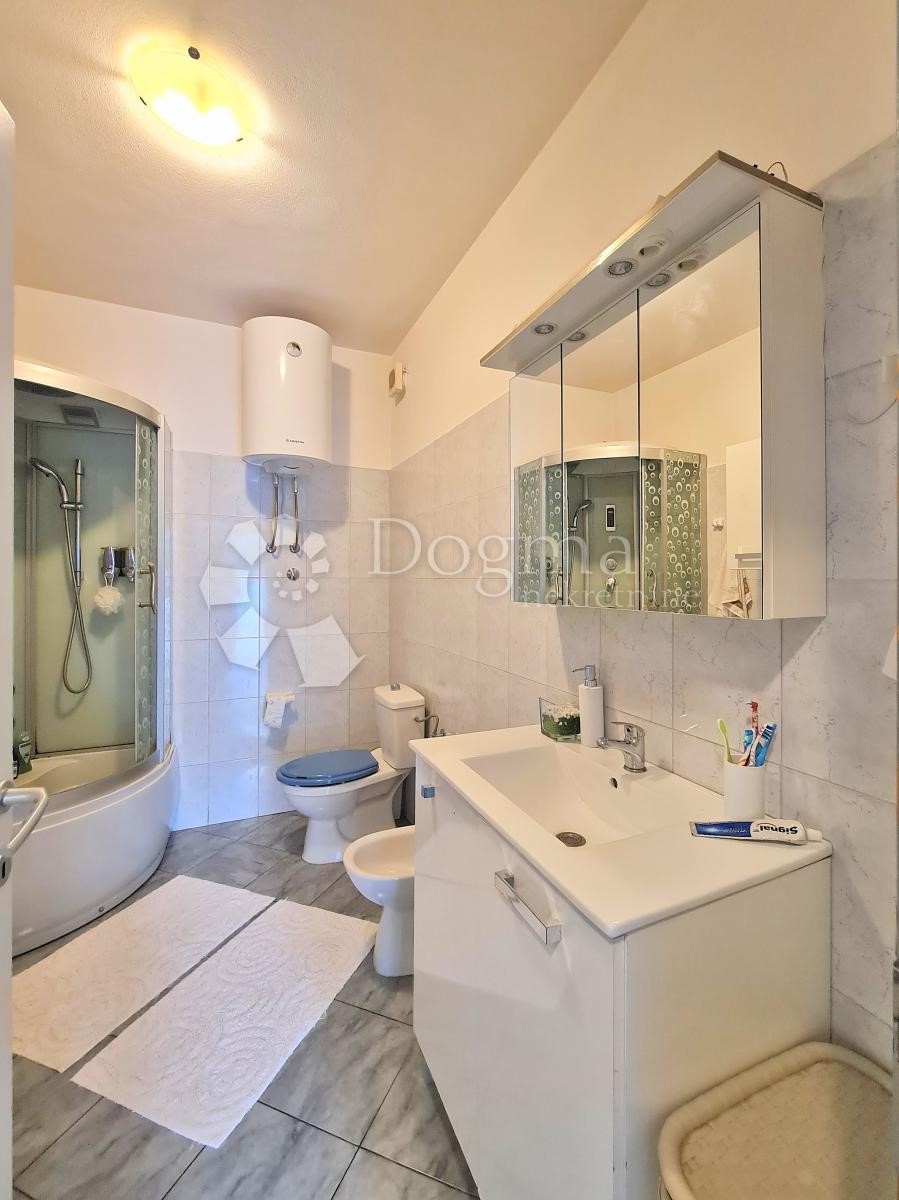 Casa In vendita - PRIMORSKO-GORANSKA  VIŠKOVO 