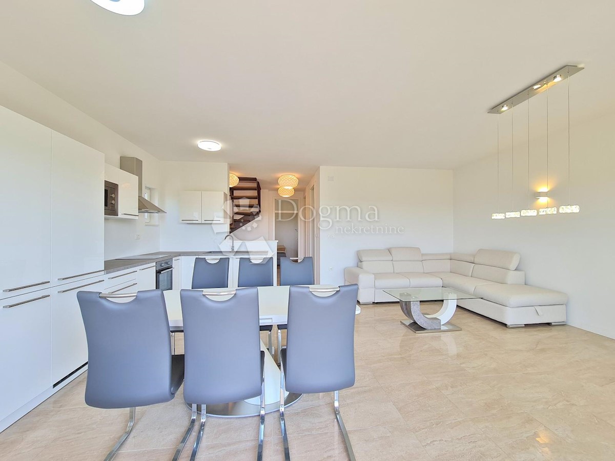 Casa In vendita - PRIMORSKO-GORANSKA  VIŠKOVO 