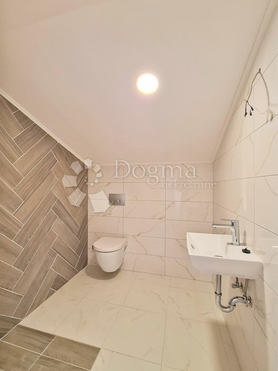 Casa In vendita - PRIMORSKO-GORANSKA  VIŠKOVO 