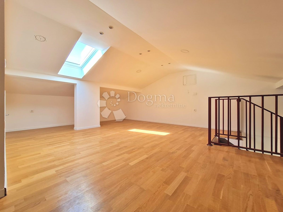 Casa In vendita - PRIMORSKO-GORANSKA  VIŠKOVO 
