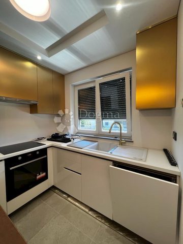 Appartement À louer - Primorsko-goranska Kostrena - foto 3/7