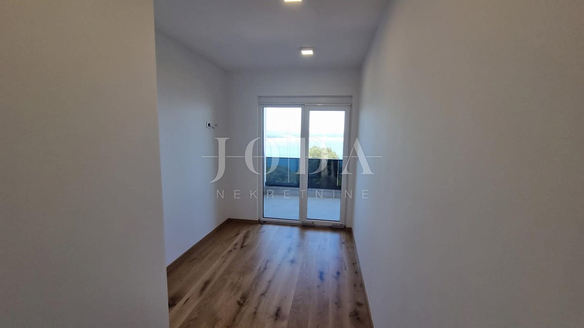 Casa In vendita - PRIMORSKO-GORANSKA  CRIKVENICA 