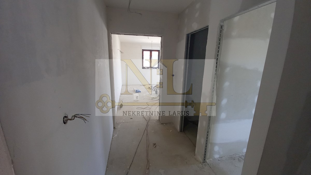 Appartement À vendre - SPLITSKO-DALMATINSKA  ČIOVO 