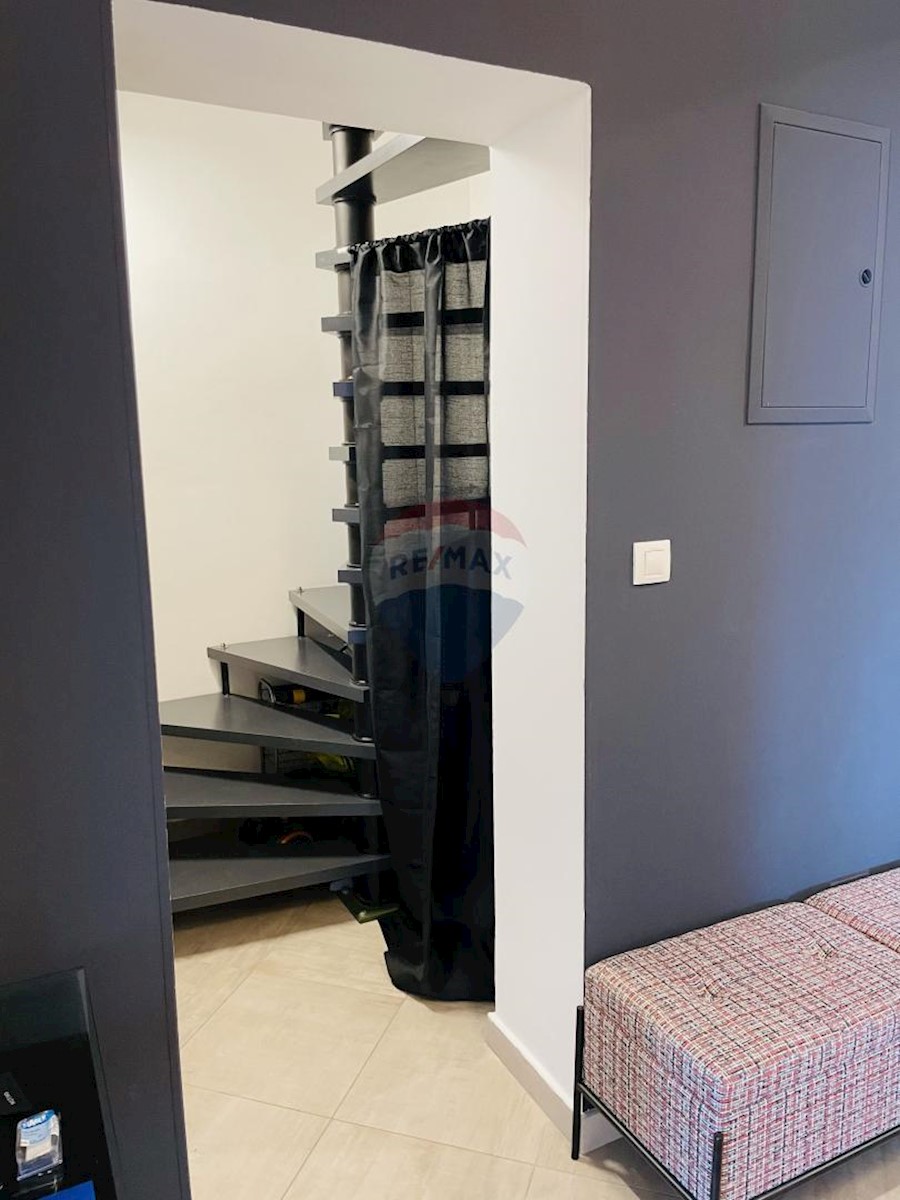 Apartment Zu verkaufen - PRIMORSKO-GORANSKA  KASTAV 