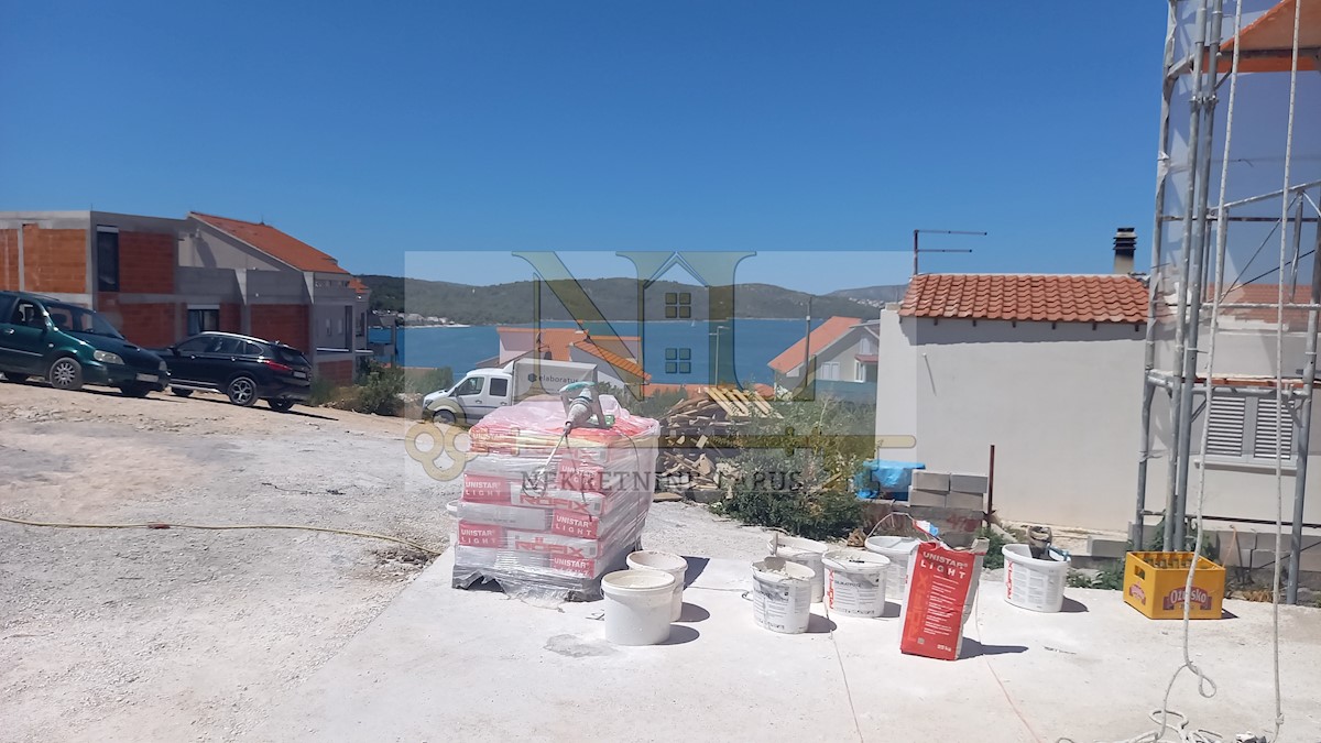 Apartma Naprodaj - SPLITSKO-DALMATINSKA  Čiovo