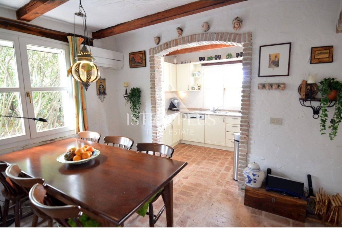 Kuća Na prodaju - ISTARSKA  POREČ 