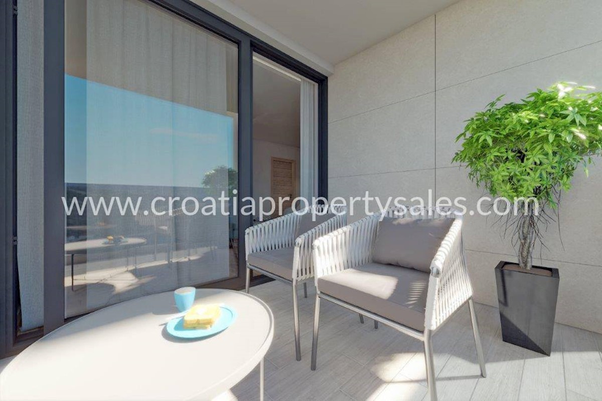 Flat For sale - ŠIBENSKO-KNINSKA  ROGOZNICA 