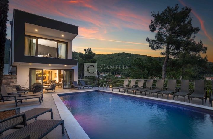 House for sale 250 m² – Mošćenička Draga