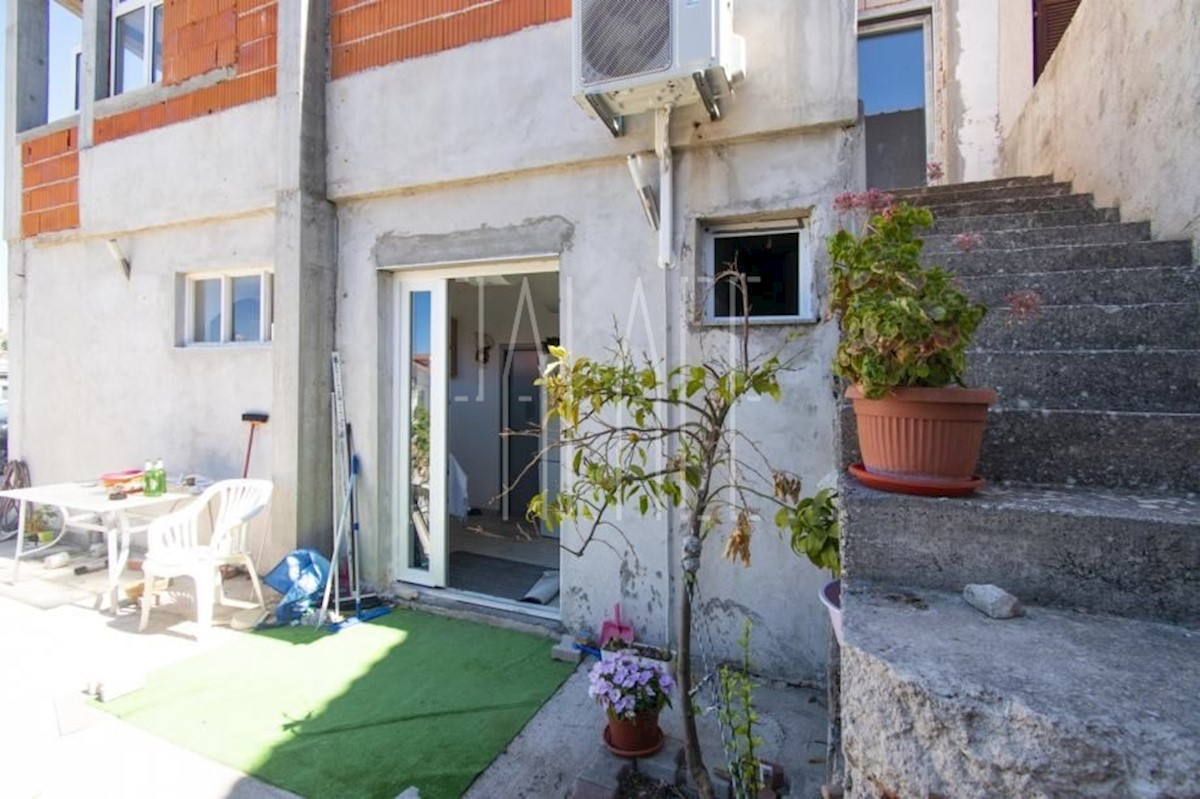 House For sale - ŠIBENSKO-KNINSKA  ŠIBENIK 