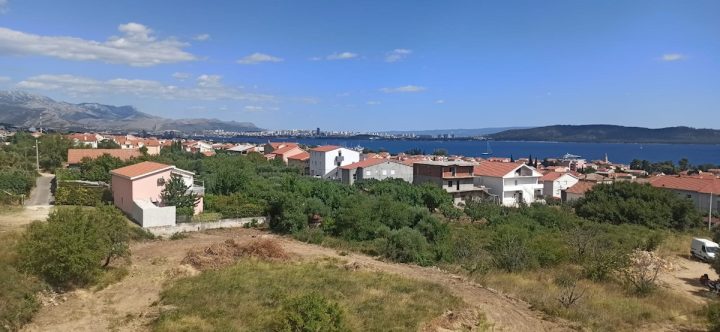 Kuća na prodaju 95 m² – Kaštel Gomilica