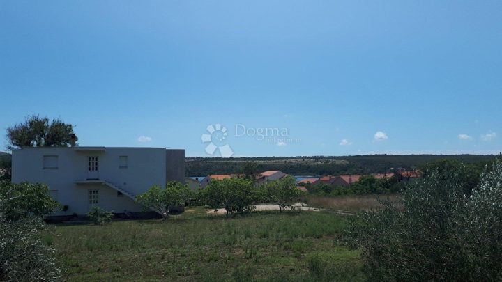 Grundstück zu verkaufen 1580 m² – Posedarje