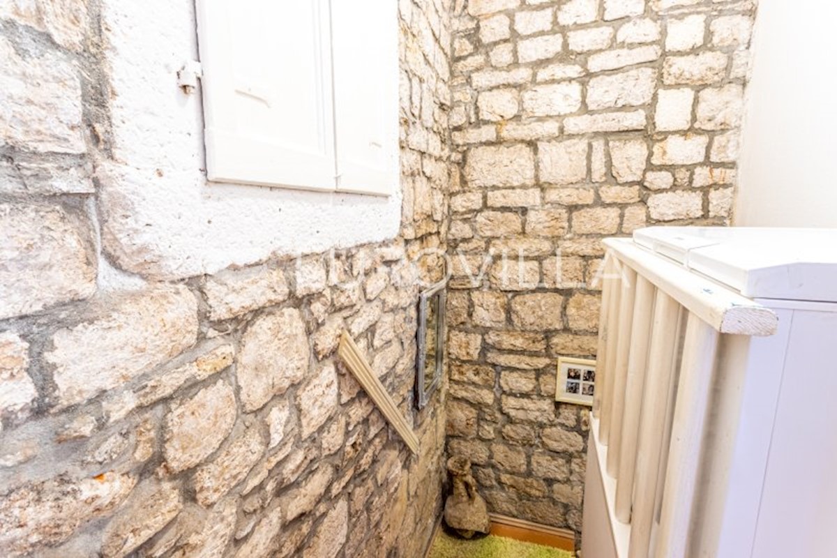 Maison À vendre - SPLITSKO-DALMATINSKA  STARI GRAD 