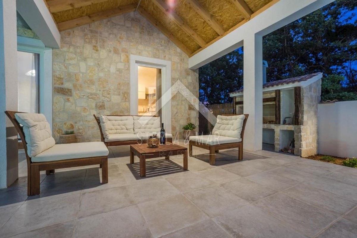 House For sale - ZADARSKA  NIN 