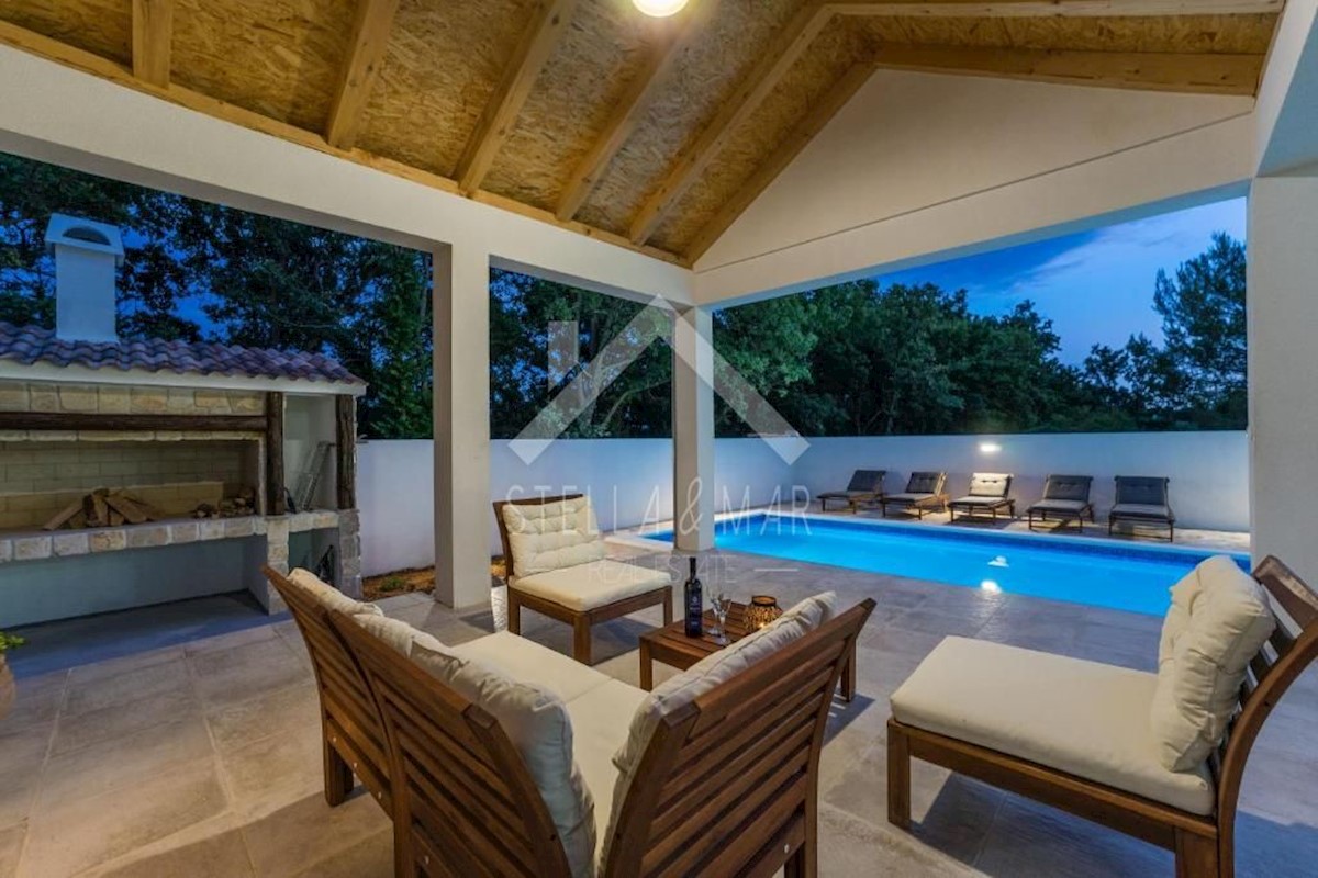 House For sale - ZADARSKA  NIN 