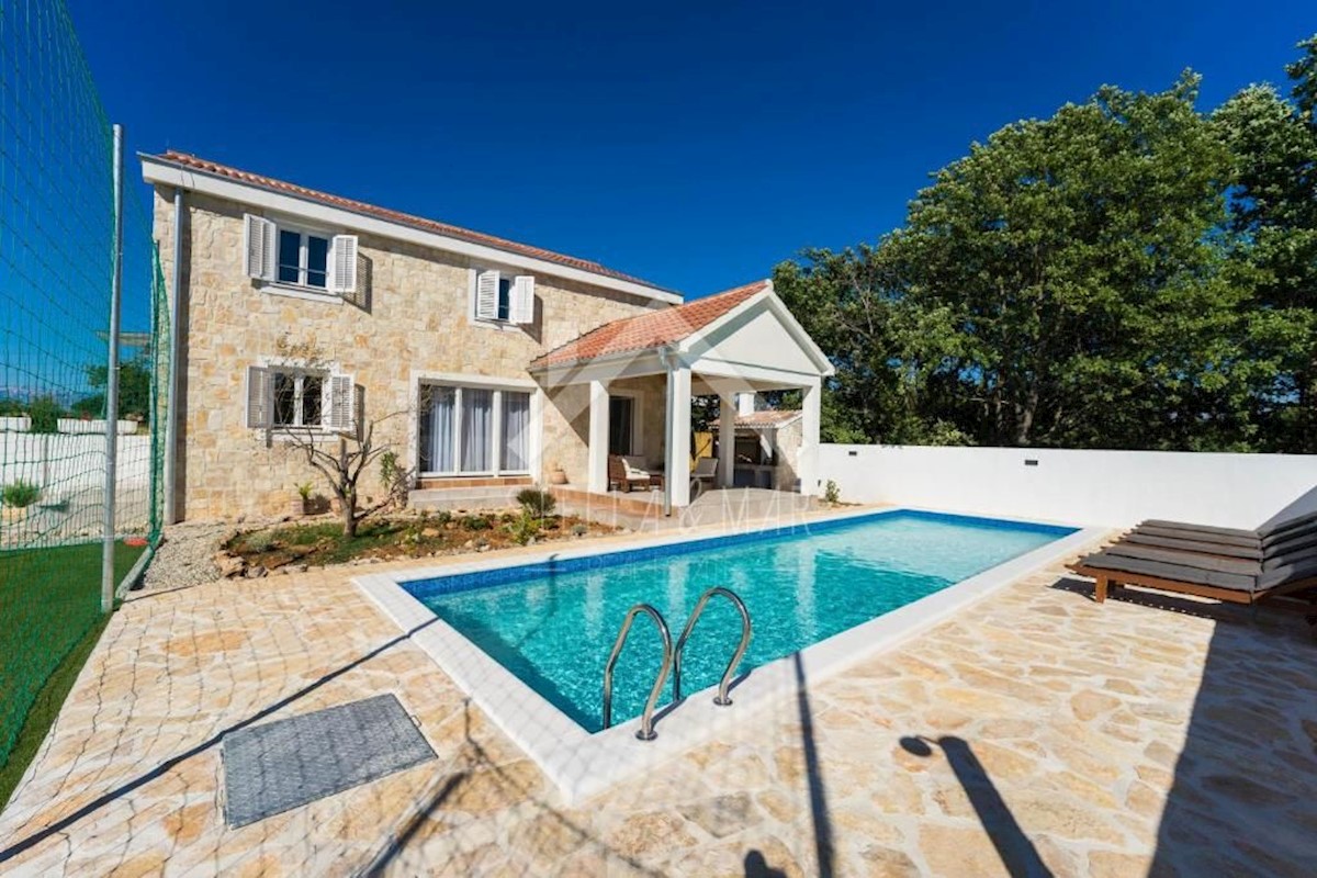 House For sale - ZADARSKA  NIN 