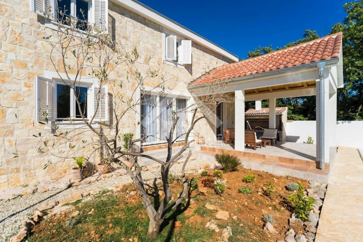 House For sale - ZADARSKA  NIN 