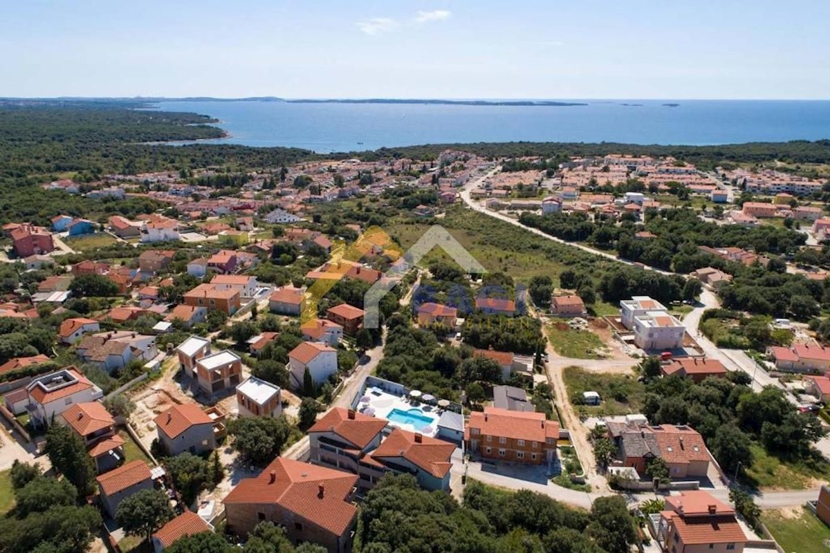 Grundstück Zu verkaufen - ISTARSKA  ROVINJ 