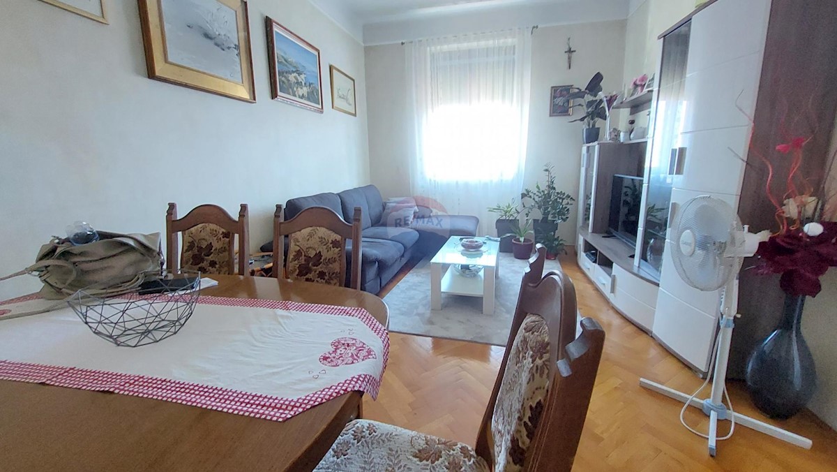 Appartement À vendre - PRIMORSKO-GORANSKA  KASTAV 