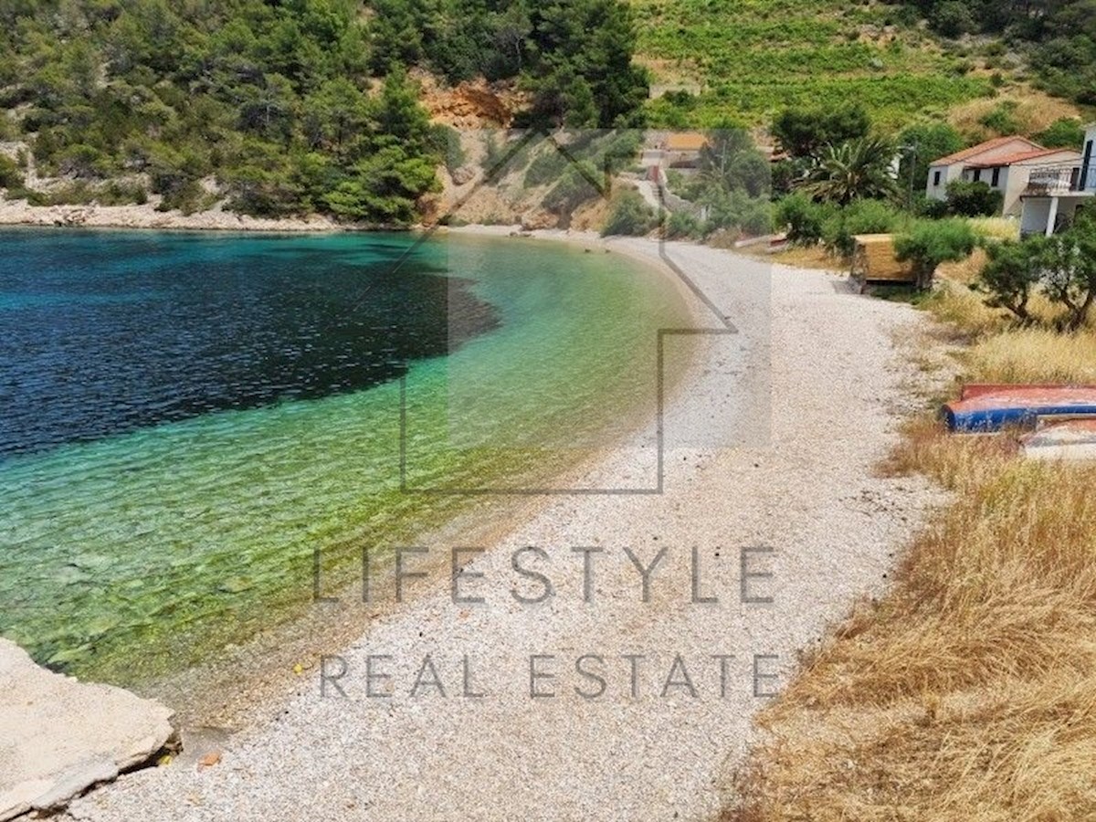 Land For sale - SPLITSKO-DALMATINSKA  HVAR 