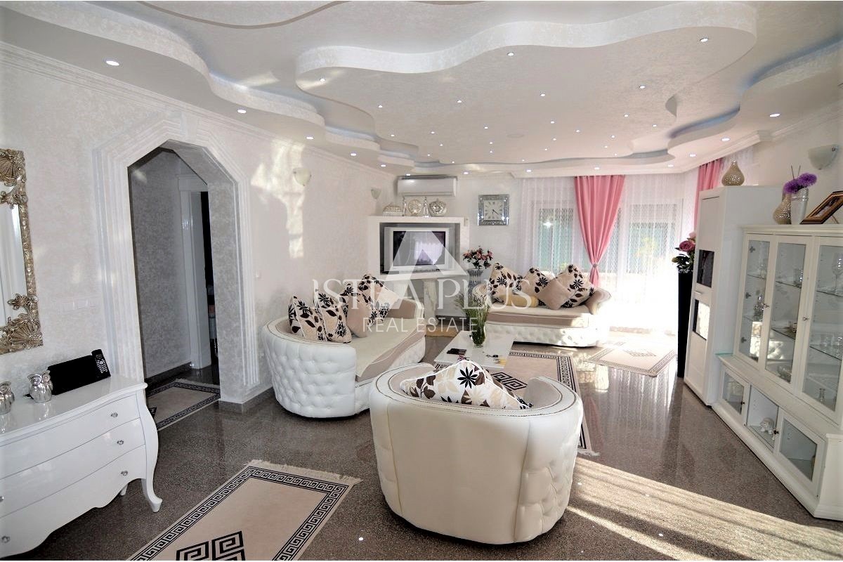 Casa In vendita - ISTARSKA  POREČ 