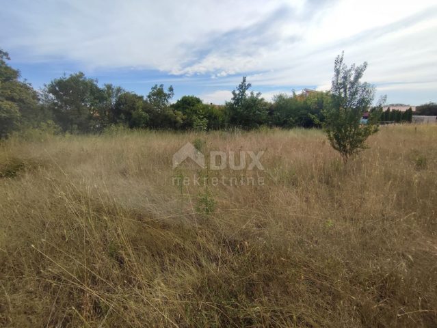 Zemljište na prodaju 691 m² – Peroj