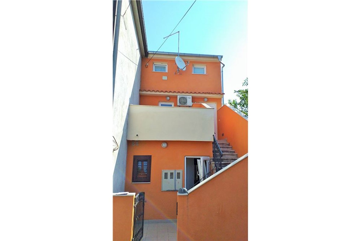 House For sale - ŠIBENSKO-KNINSKA  ŠIBENIK 