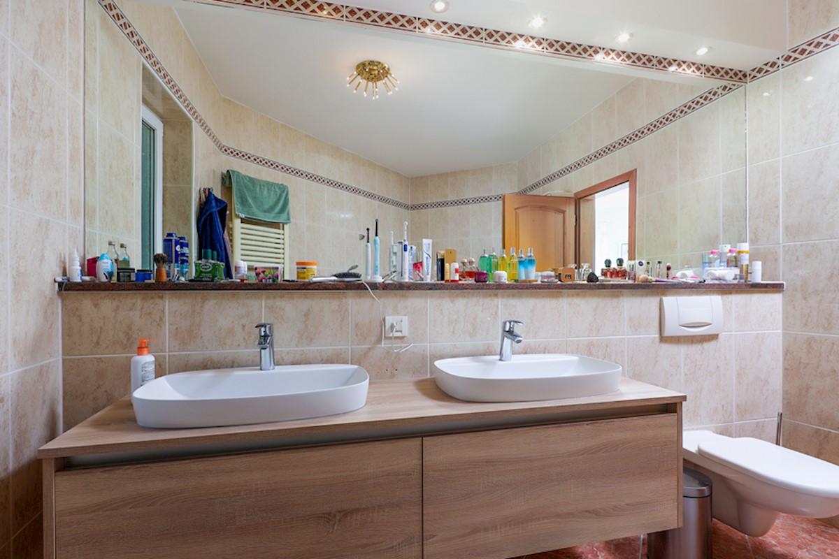 Maison À vendre - PRIMORSKO-GORANSKA  OPATIJA 