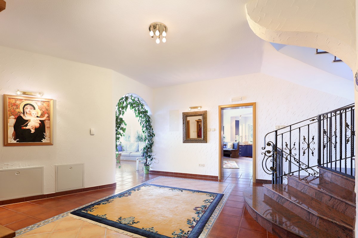 Maison À vendre - PRIMORSKO-GORANSKA  OPATIJA 