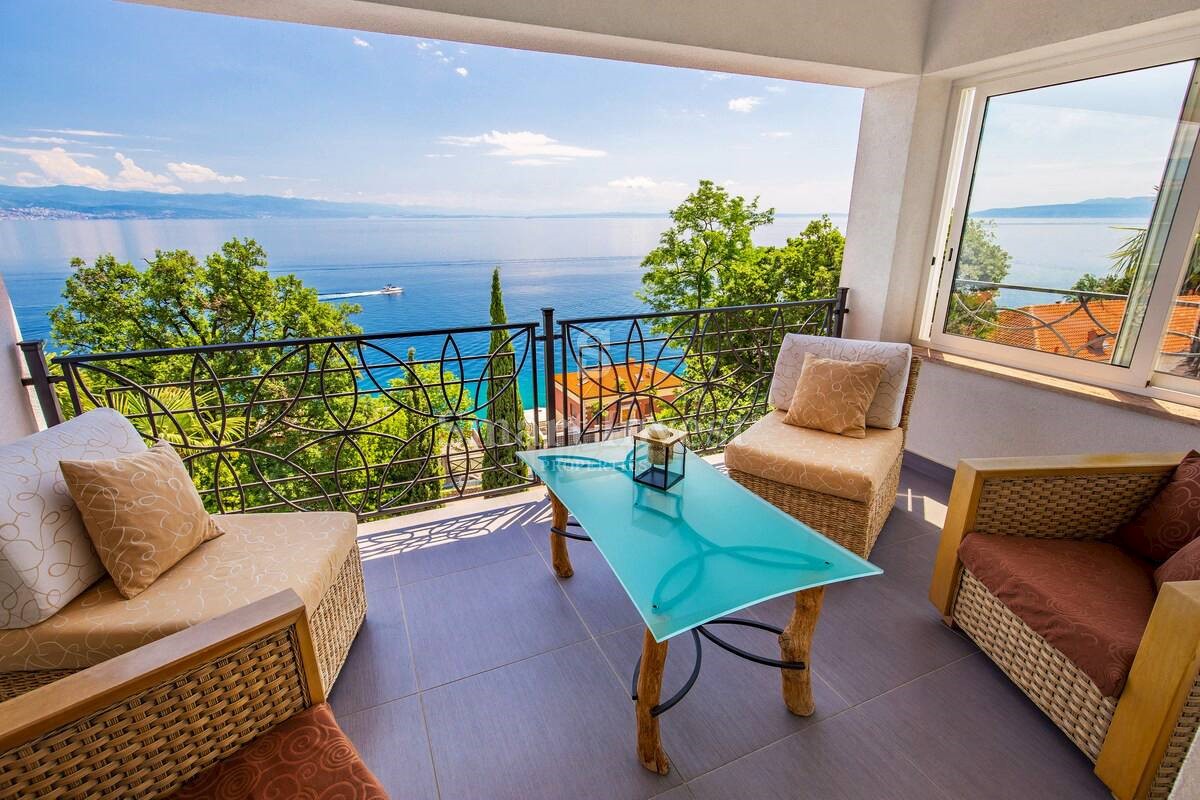 Dom Na predaj - PRIMORSKO-GORANSKA  OPATIJA 