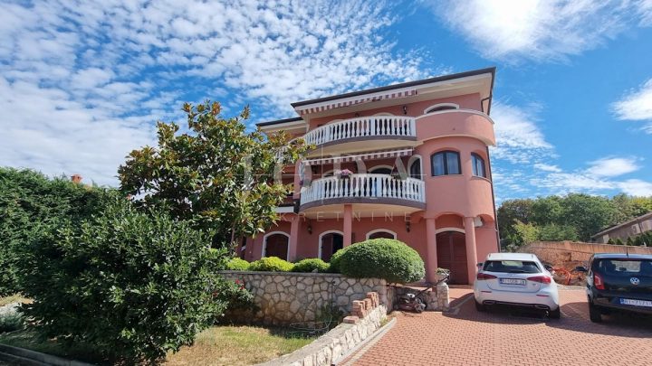 Haus zu verkaufen 400 m² – Kostrena Sveta Lucija