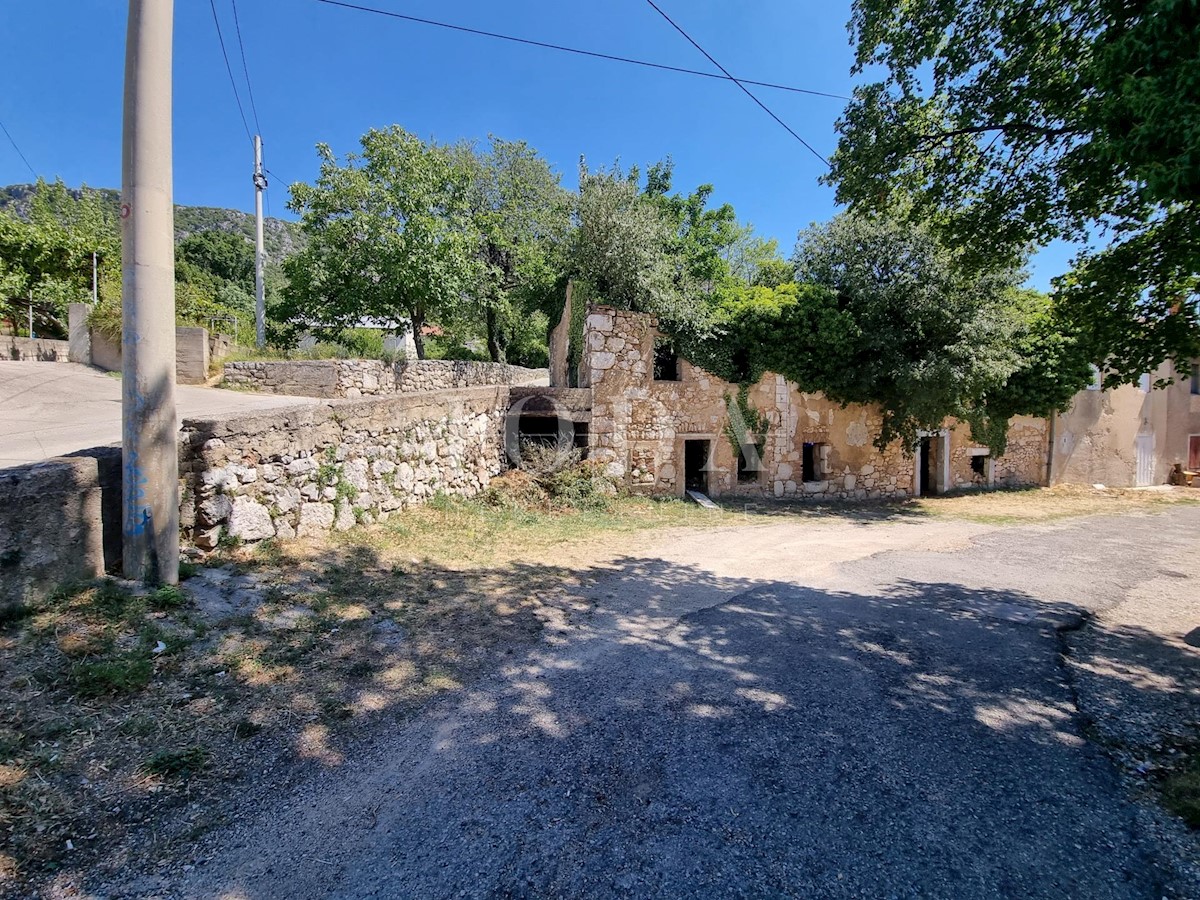 Kuća Na prodaju - PRIMORSKO-GORANSKA  VINODOLSKA OPĆINA 