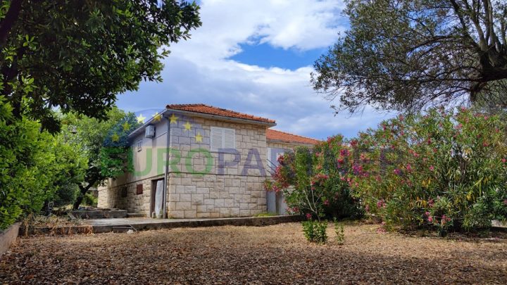 Hiša Naprodaj - Splitsko-dalmatinska Brač - foto 3/12