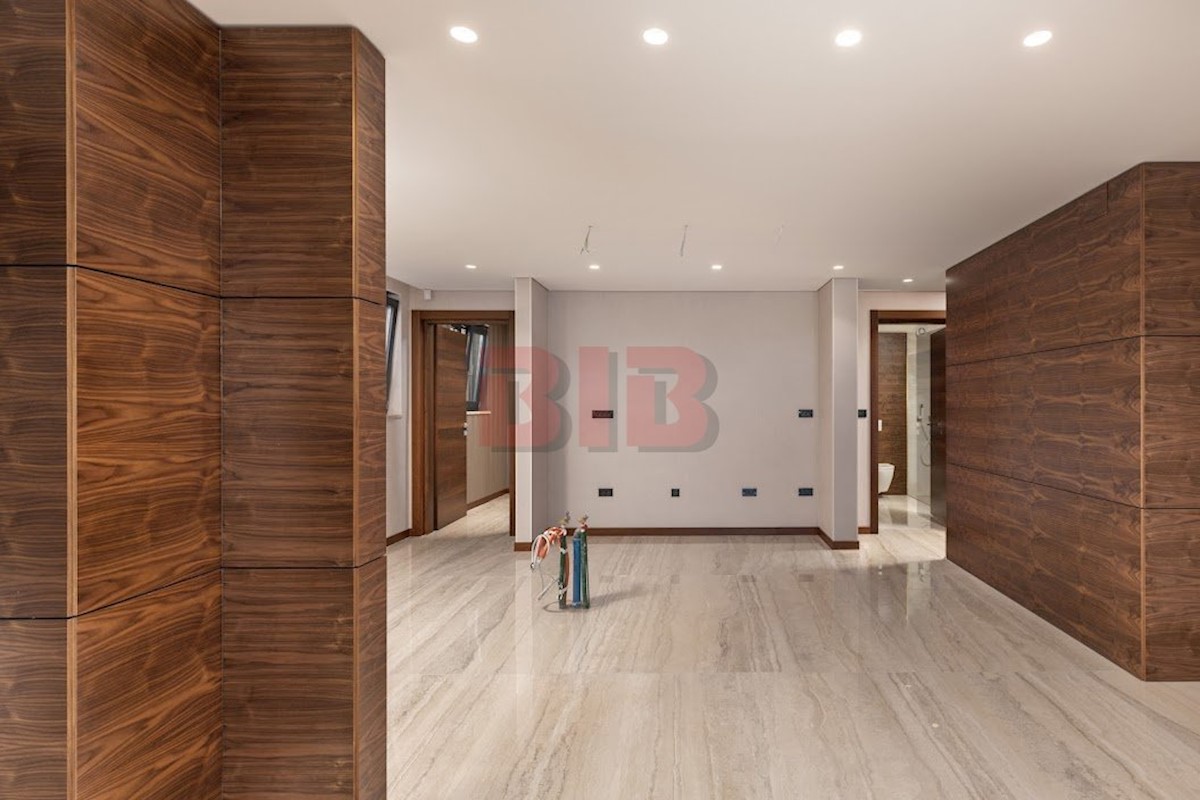 Apartma Na predaj - PRIMORSKO-GORANSKA  KRK 