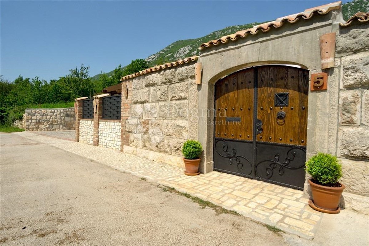 Casa In vendita - PRIMORSKO-GORANSKA  VINODOLSKA OPĆINA 