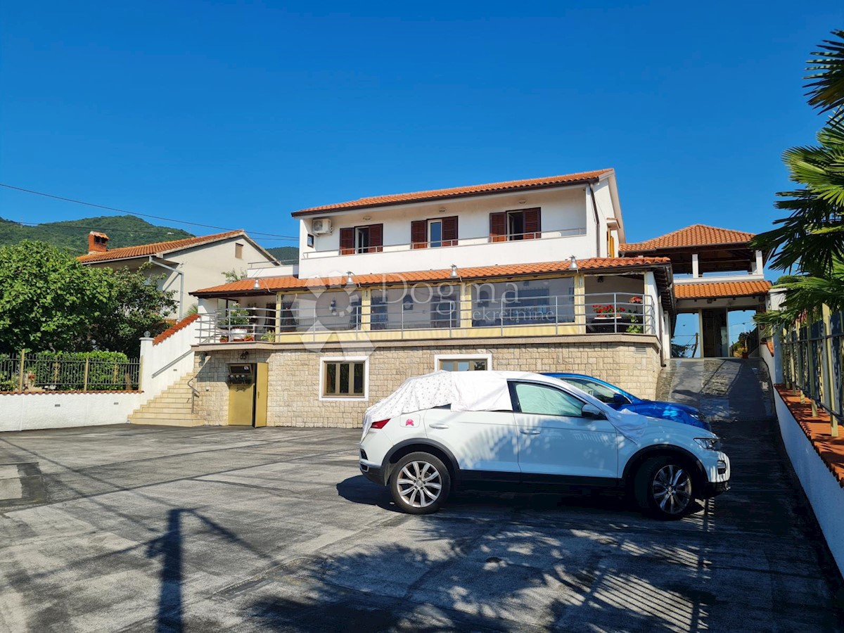 Hiša Na predaj - PRIMORSKO-GORANSKA  OPATIJA 
